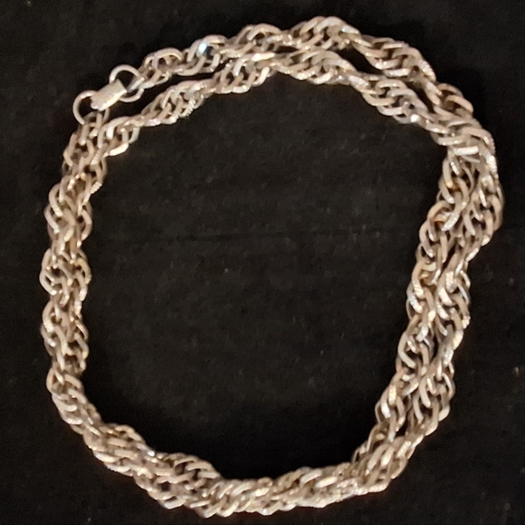 Chunky Silver Tone Chain Necklace - Picture 2 of 5
